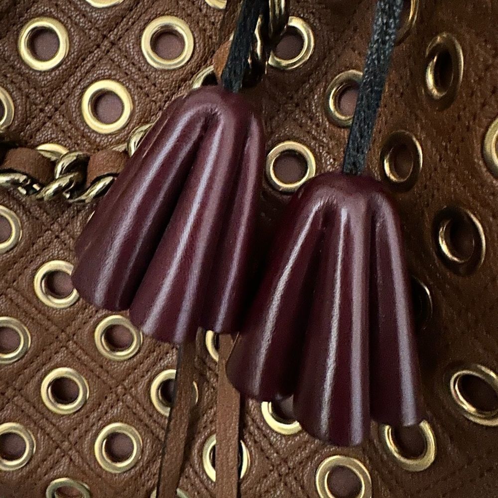 NWT Marc Jacobs | Nomad Quilted Grommet Hobo Bag, Brown - Picture 5 of 8